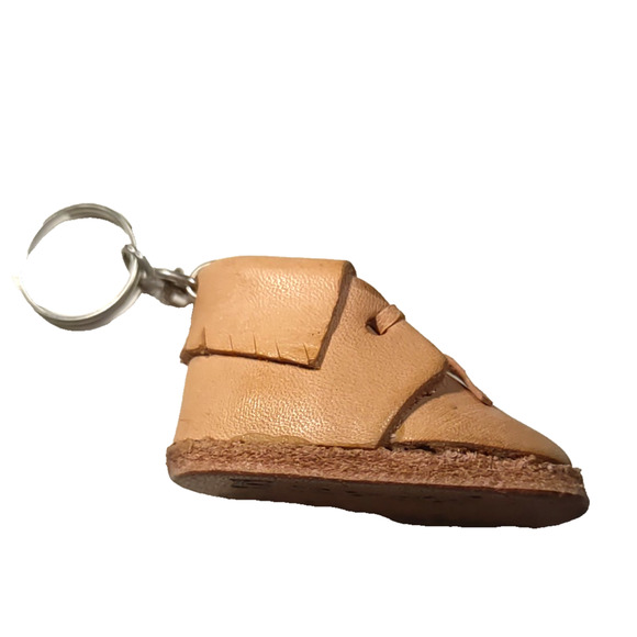 Burch Chihuahua Leather Boot Keychain - Picture 1 of 5